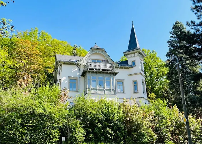 Ferienwohnung Villa Gruetzner